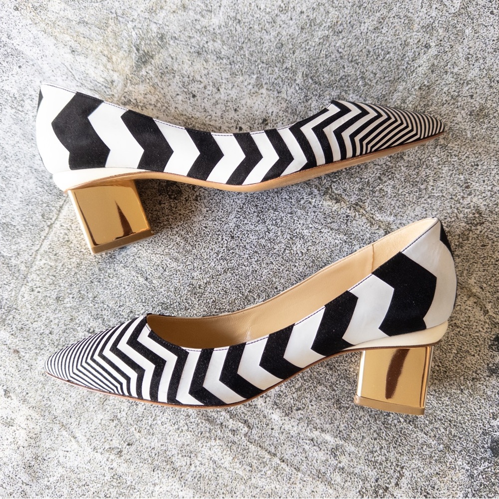 Nicholas Kirkwood Black‎ and White Chevron Suede and Leather Kitten Heel Pumps
